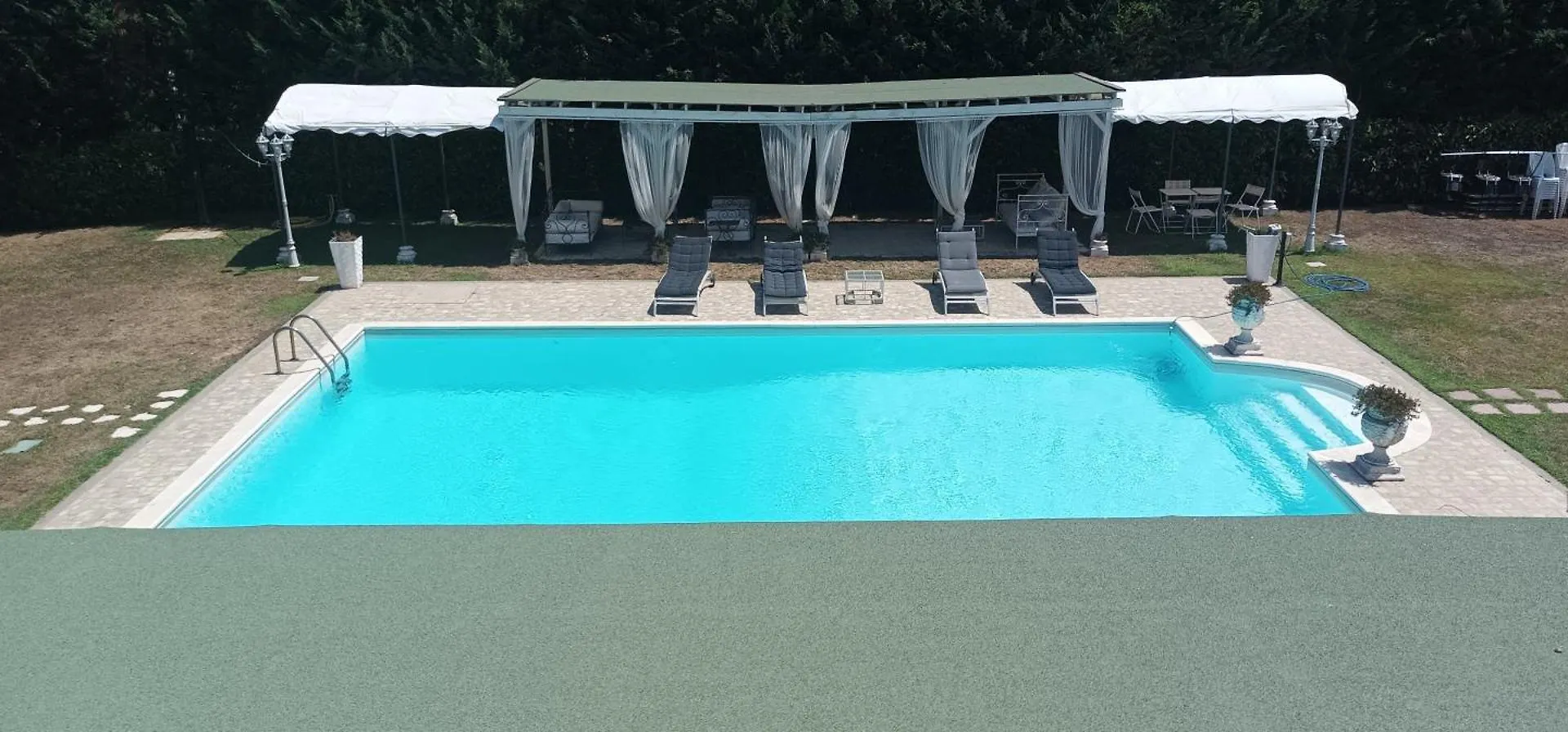 Homart Optical Swite Villa Rome 0*,  Italy